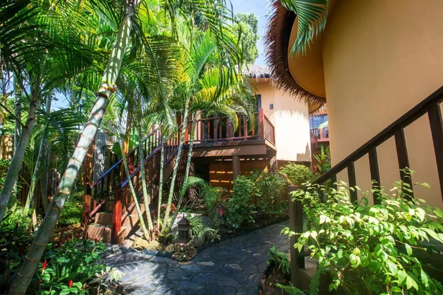 Beyond the Blue Horizon Boutique Bungalows, photo 6