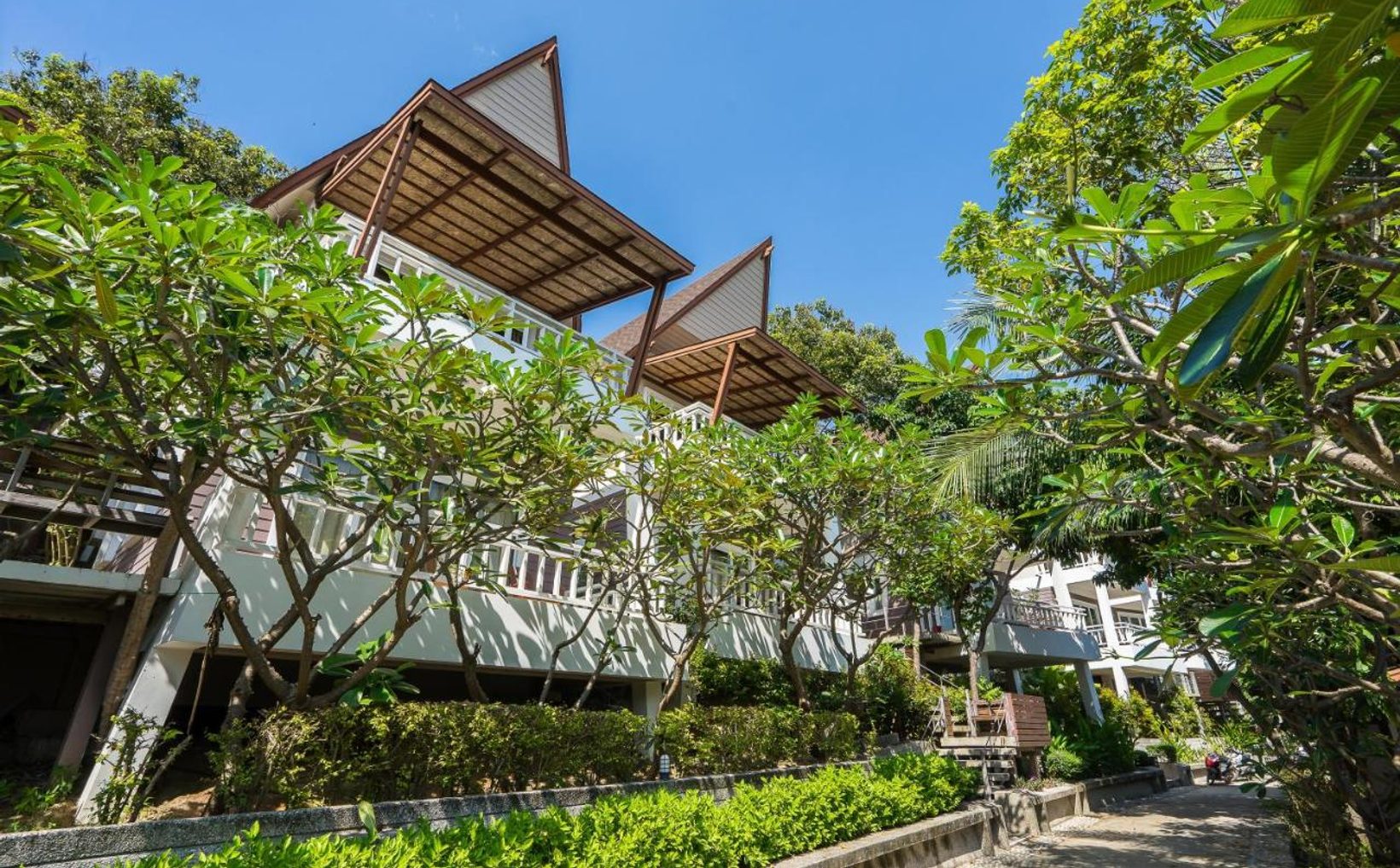 Cocohut Beach Resort
