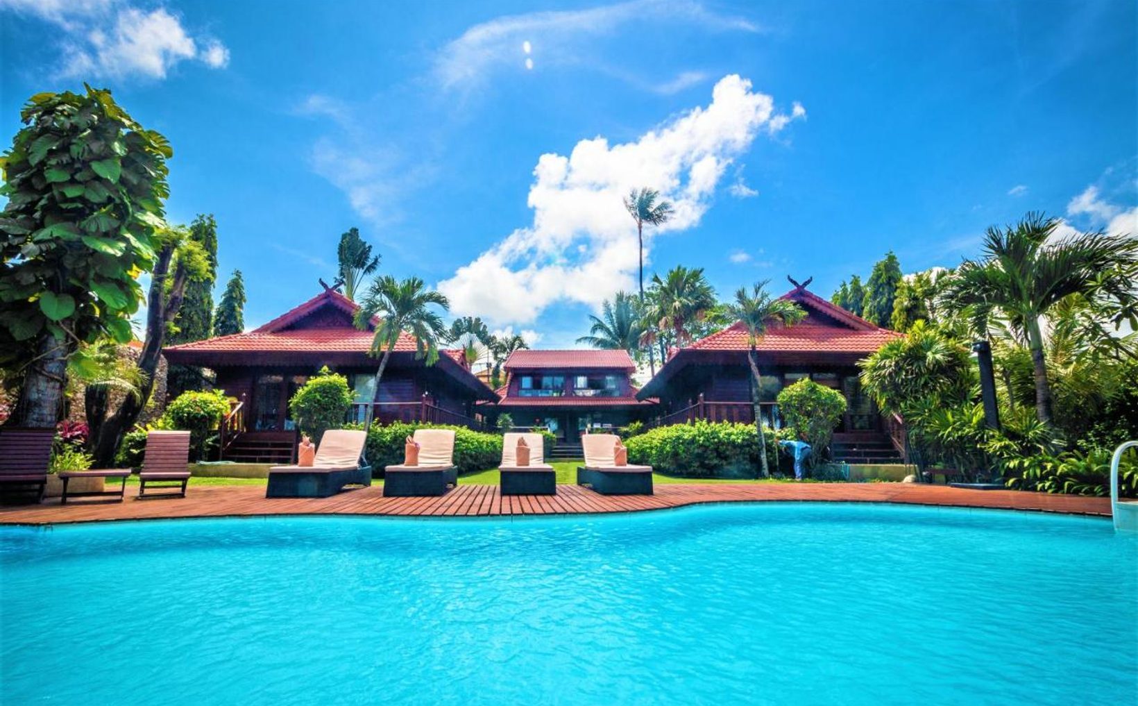 Erawan Villa Hotel