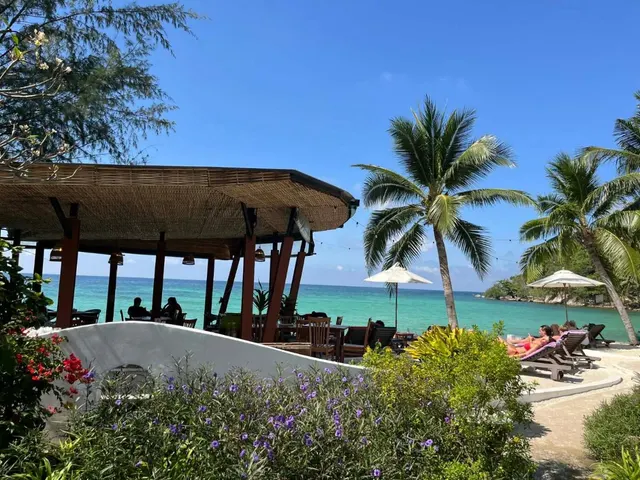 Green Papaya Beach Resort, photo 2