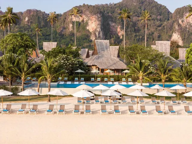 SAii Phi Phi Island Village, photo 4